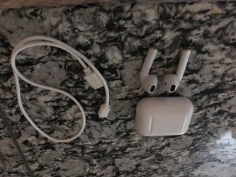 Apple AirPods