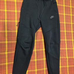 Nike Tech Fleece Pants