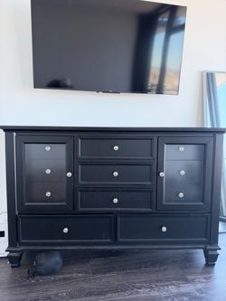Black Dresser