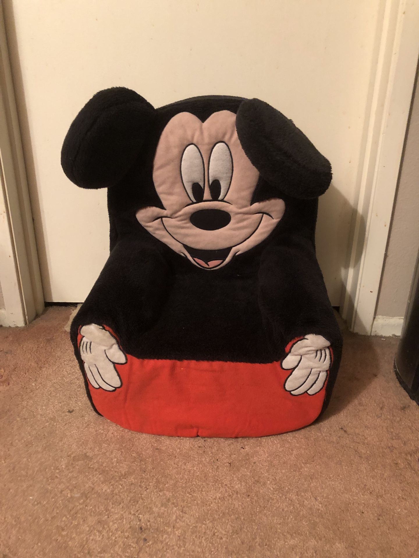 Mickey Mouse Toddler’s Chair
