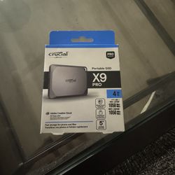 Crucial X9 Pro 4TB Portable SSD