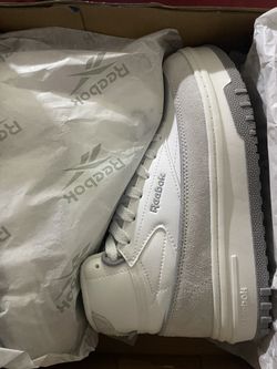 Woman’s Reebok Club C Geo Mid 