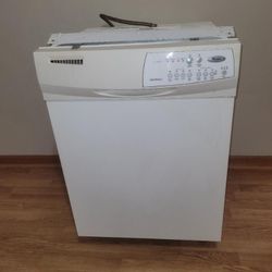Whirlpool Dishwasher 