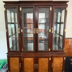 China Cabinet Hutch 