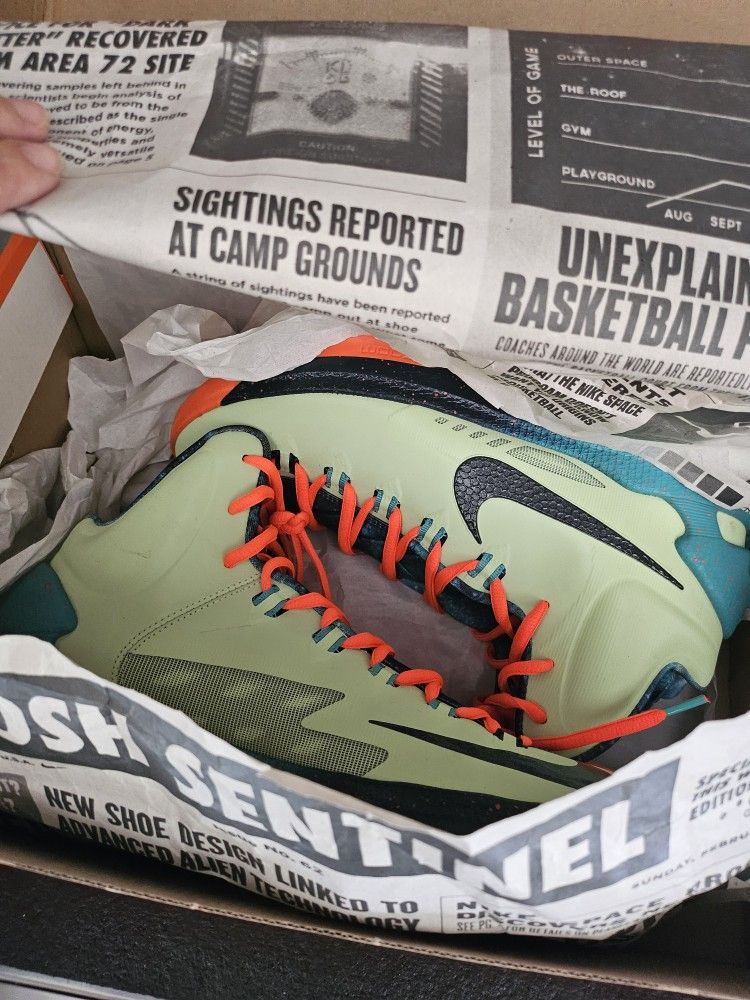LIKE NEW-Nike KD V 5 All Star Area 72 Extraterrestrial Men's Basketball Shoes