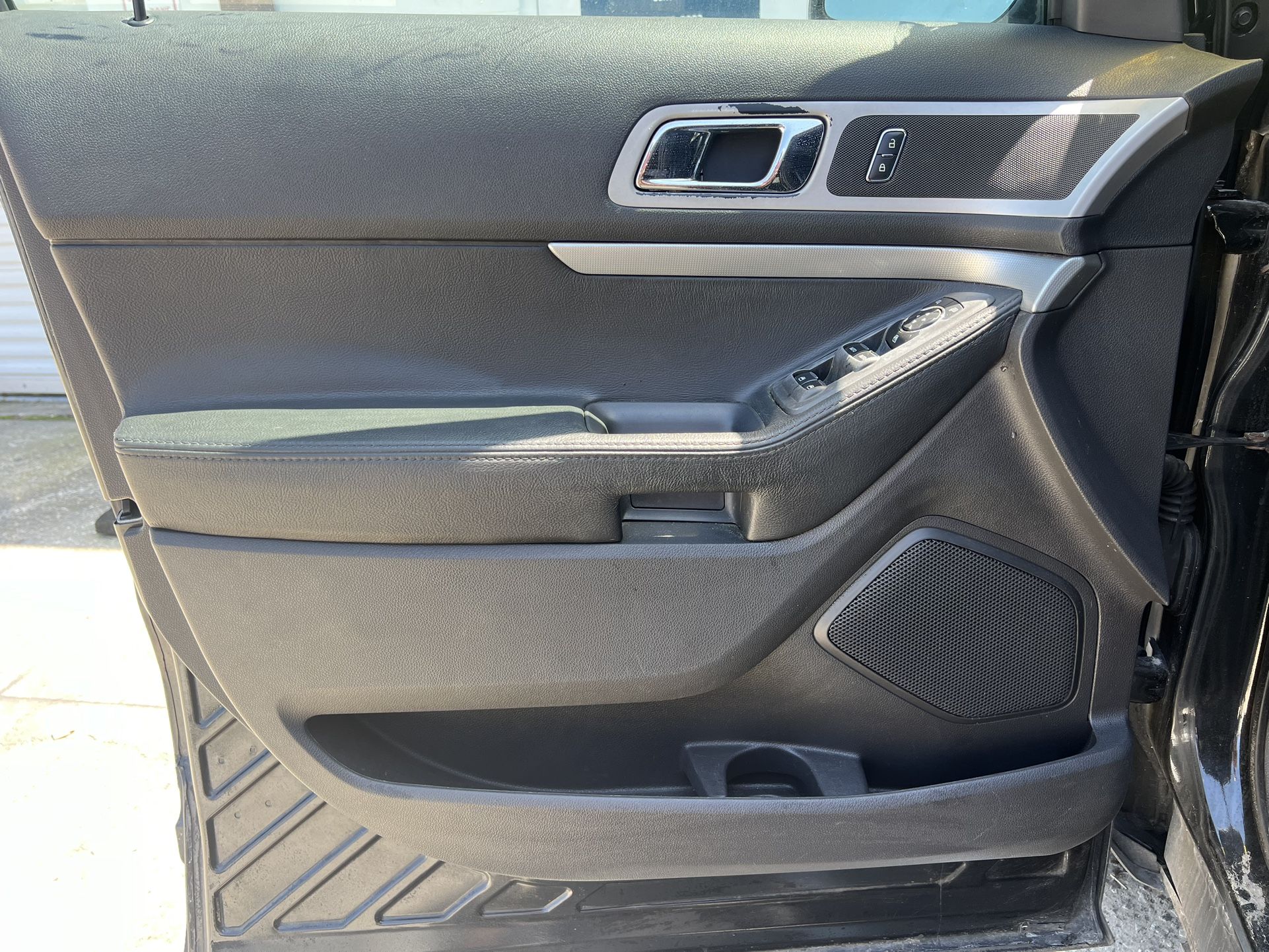 2013-2015 Ford Explorer Limited Front Driver Door Trim Panel OEM EB5Z(contact info removed)CB