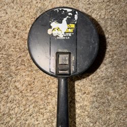 Brinkman Q-Beam Spotlight VNTG Black ABS Plastic 8" Straight Cord Lighter Plug. Has marks from age & sticker is coming off see pics