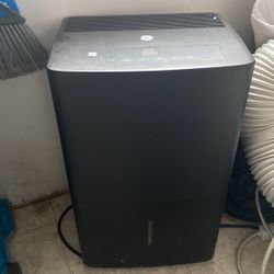Dehumidifier 