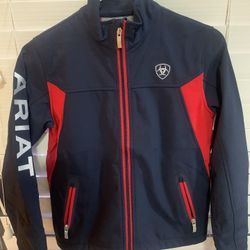 Chamarra  ARIAT SEMI NUEVA SIZE  M(10) 
