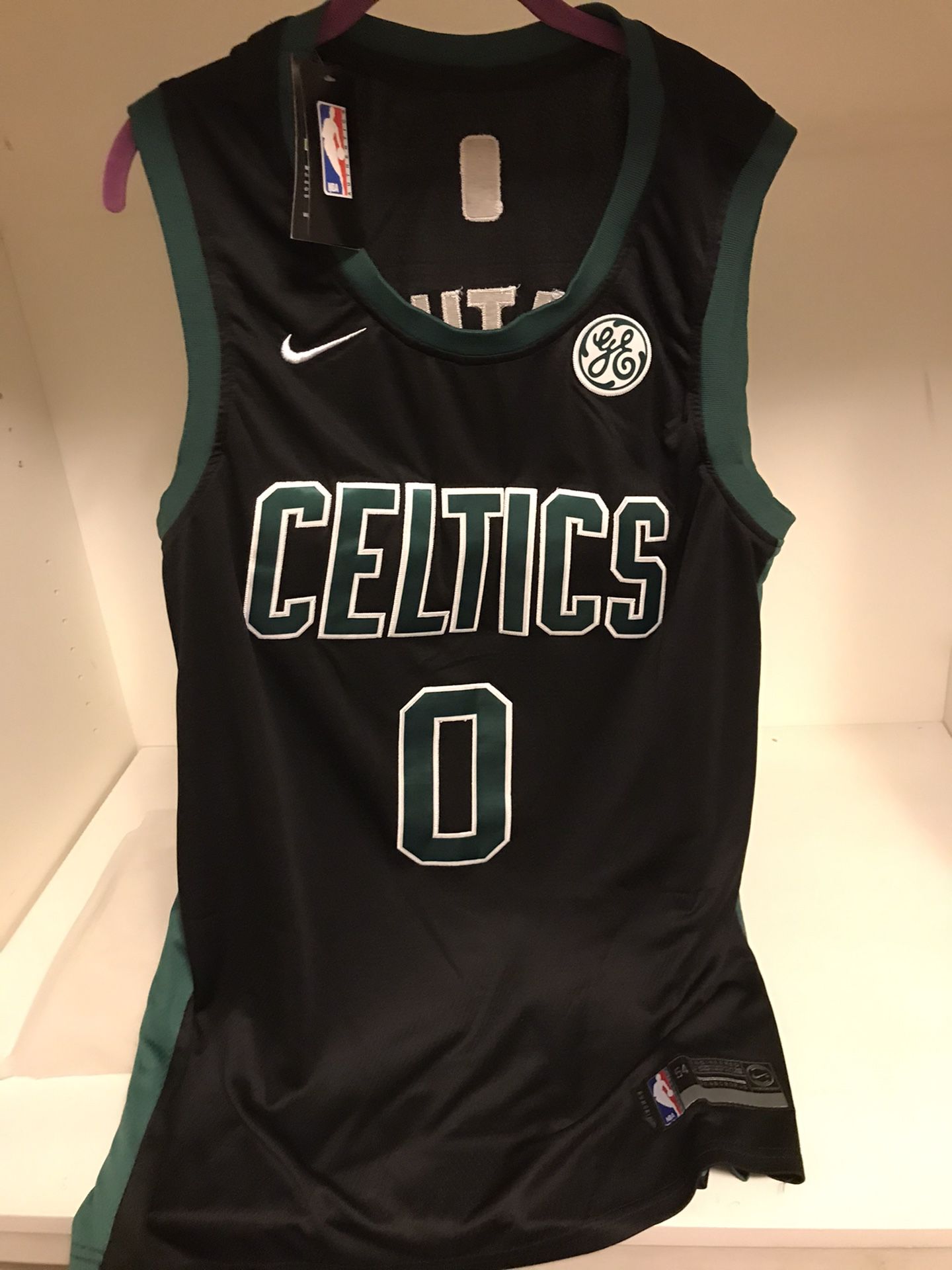 Celtics jersey #0 Tatum size 2x