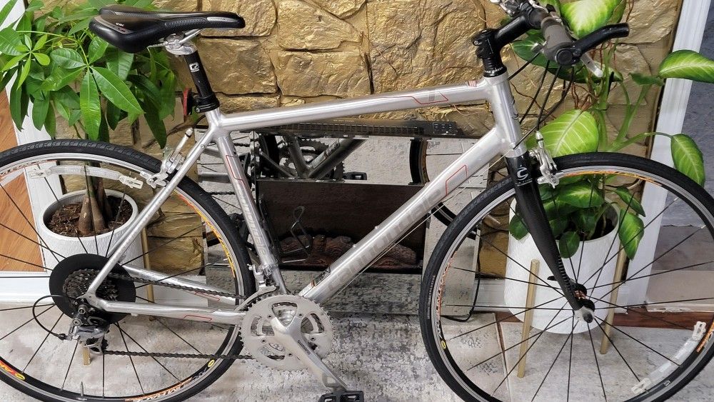 Cannondale Road Warrior Road Bike
