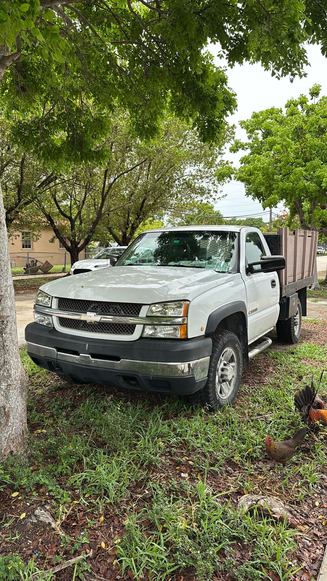 2007 Chevy 2500 HD 8 Pies Flatbed