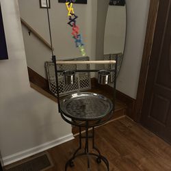 Parrot Stand