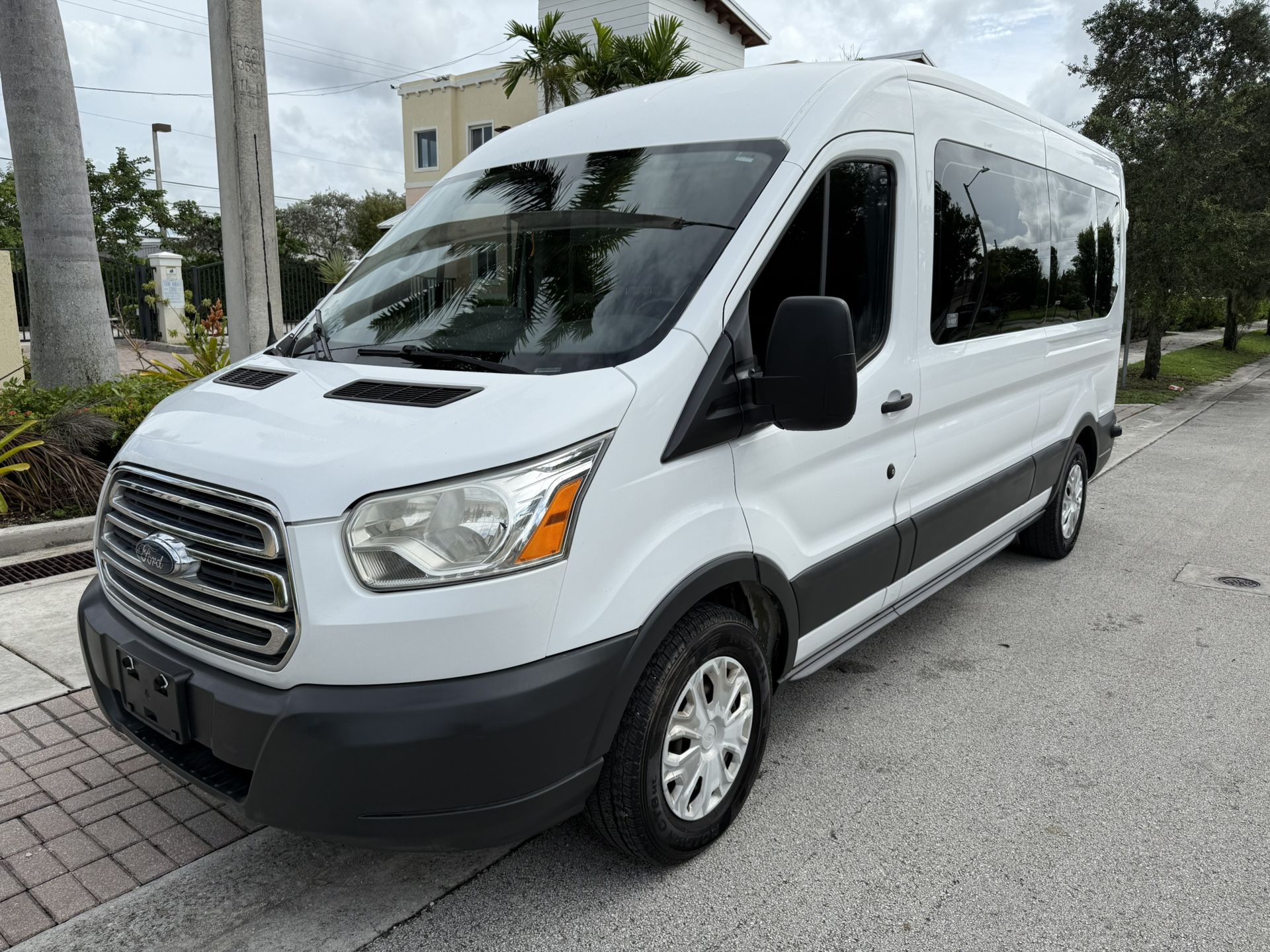 2017 Ford Transit 350 Passenger