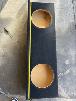 Subwoofer Box 12” GMC RAM FORD