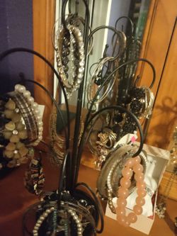 Jewlery holder with fake jewelry