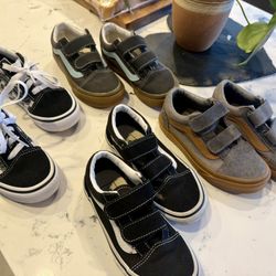 Vans Shoes barely worn - Size 11-12.5 (little Kid)