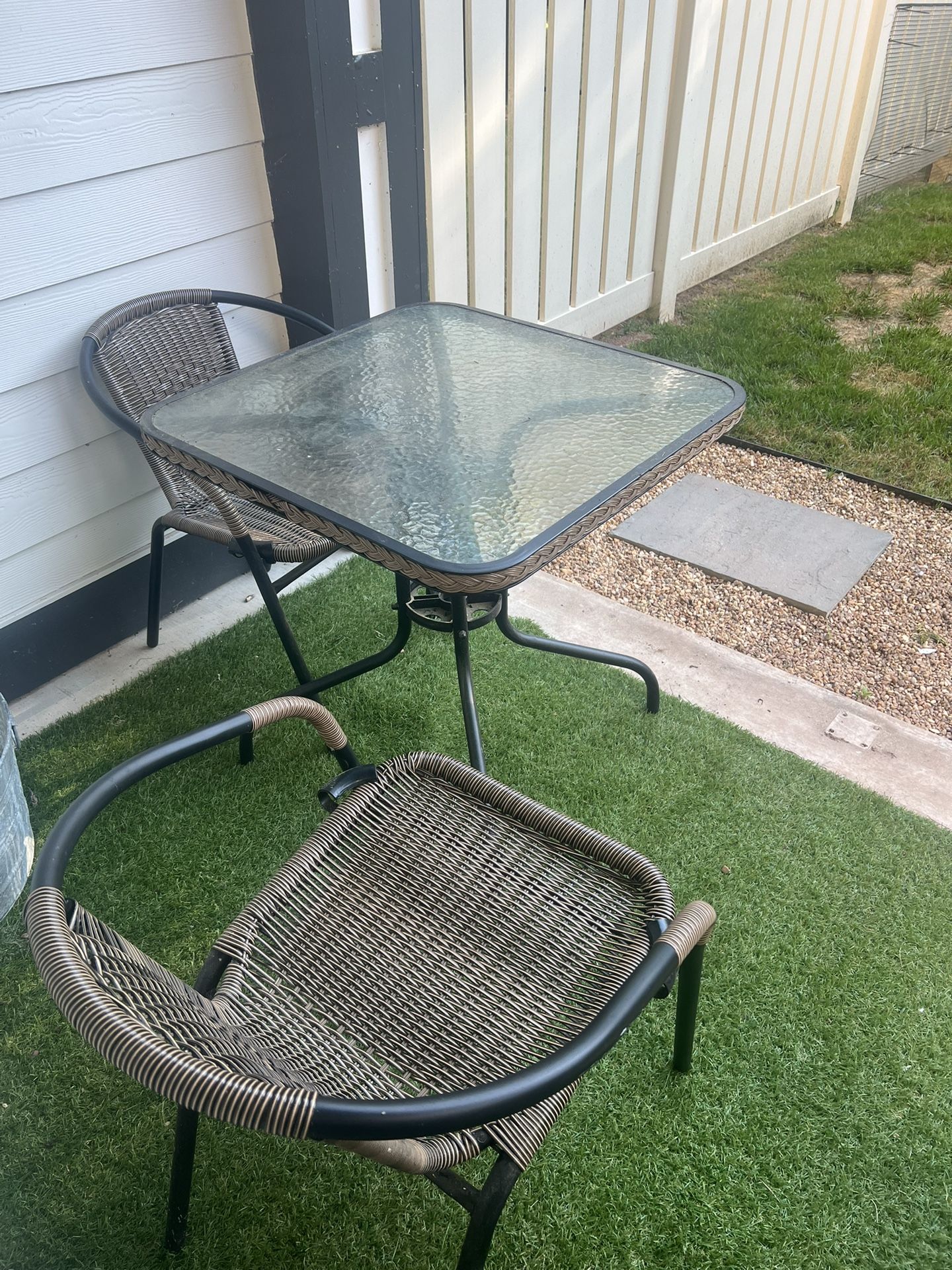 Patio Set Good Condition