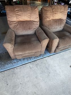 Recliner chairs (2)