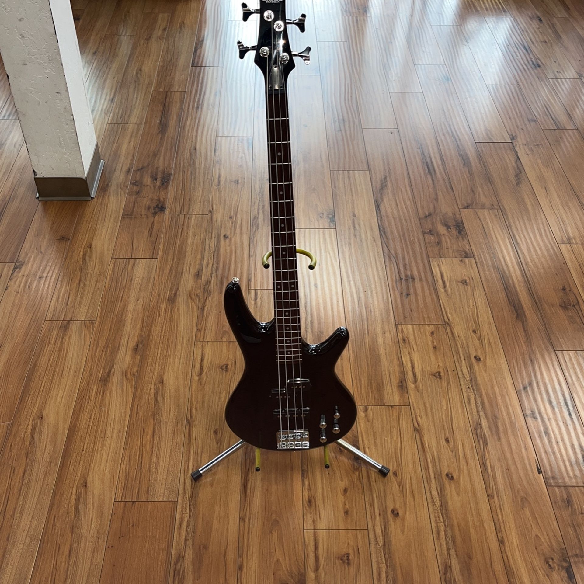 Ibanez Guitar, GSR200, In Used Condition