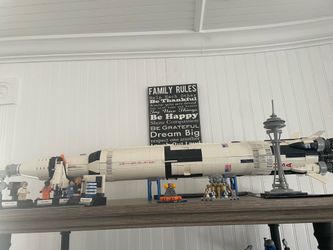 LEGOS