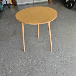 Small Wood Table 