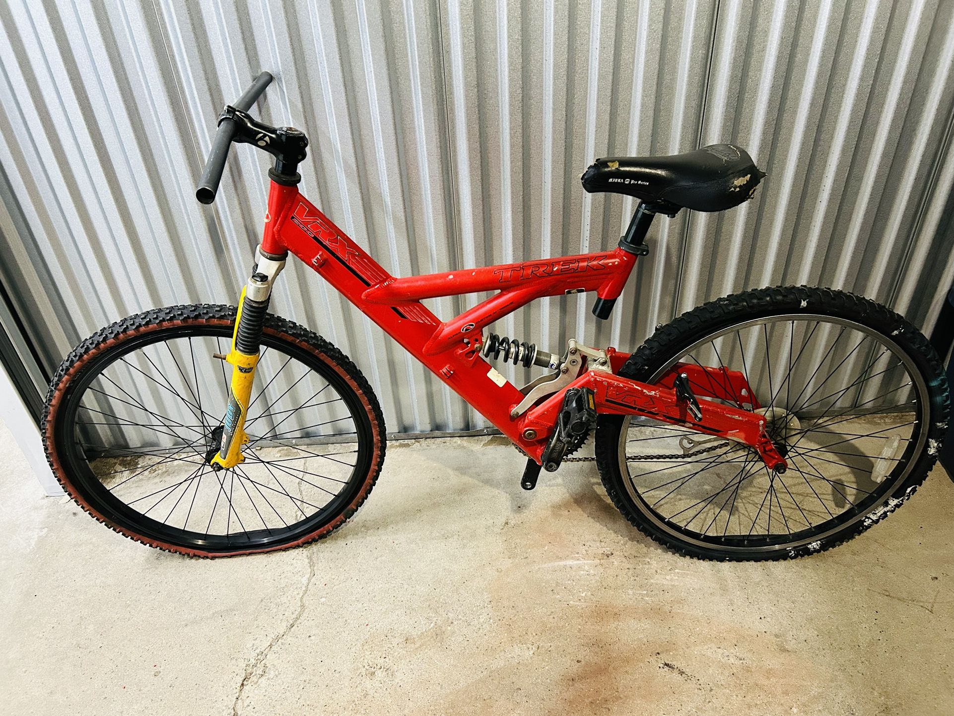 Trek VRX 200