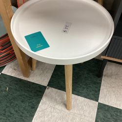 Little Round -table