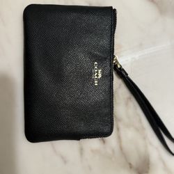 Coach Wristlet Wallet - New And Never Used 