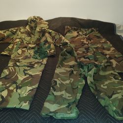 Camo Gear Clothing Lot 4 Pieces 