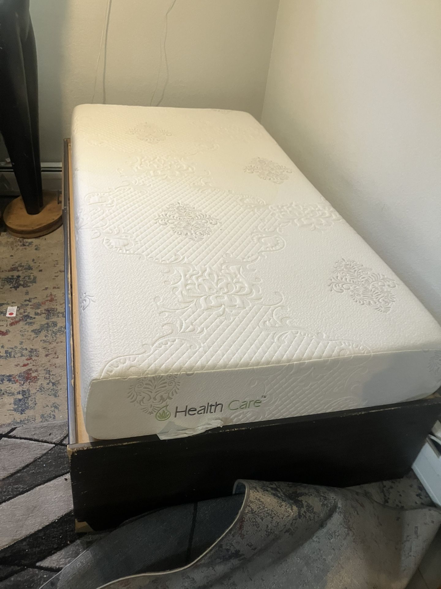 Twin Bed With Drawers