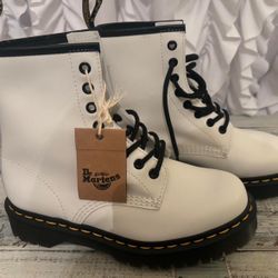 Dr Martens White Boots 