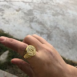 gold ring