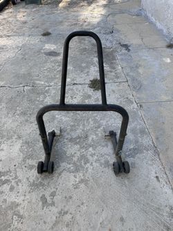 Rear Spool-Style Lift Stand