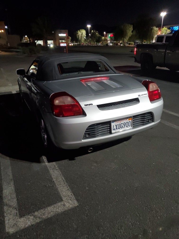 2002 Toyota MR2 Spyder