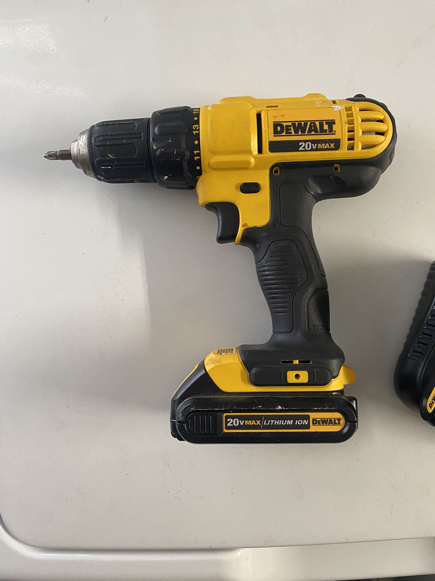 Dewalt 20V Drill