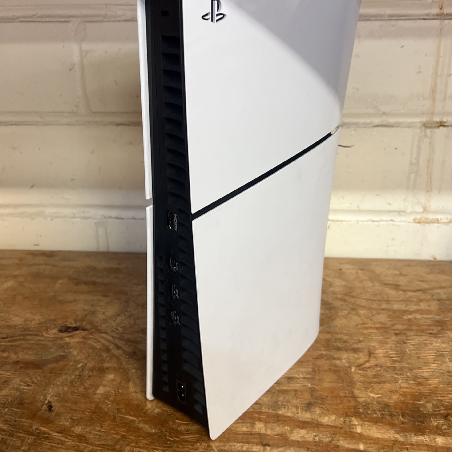 PlayStation 5 Slim Comes With accessories We Offer Pay Over Time With FlexApproved 