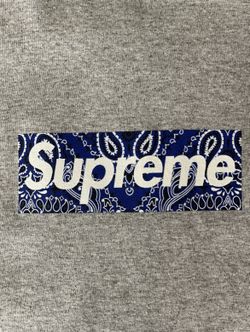 Supreme - Authenticated Bandana Box Logo Shirt - Cotton Red Abstract for Men, Very Good Condition