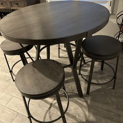 Bar Stool Dining Room With 8 Stools With Bar