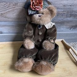 BEARINGTON COLLECTION "OLIVIA" BEAR FALL 2003 PLUSH STYLE 1451 VINTAGE SIZE 17"
