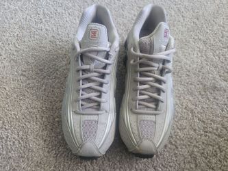 Nike Air Shox Grey