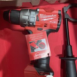 Milwaukee M18 FUEL 18V Cordless 1/2 in. Hammer Drill/Driver (Tool-Only)