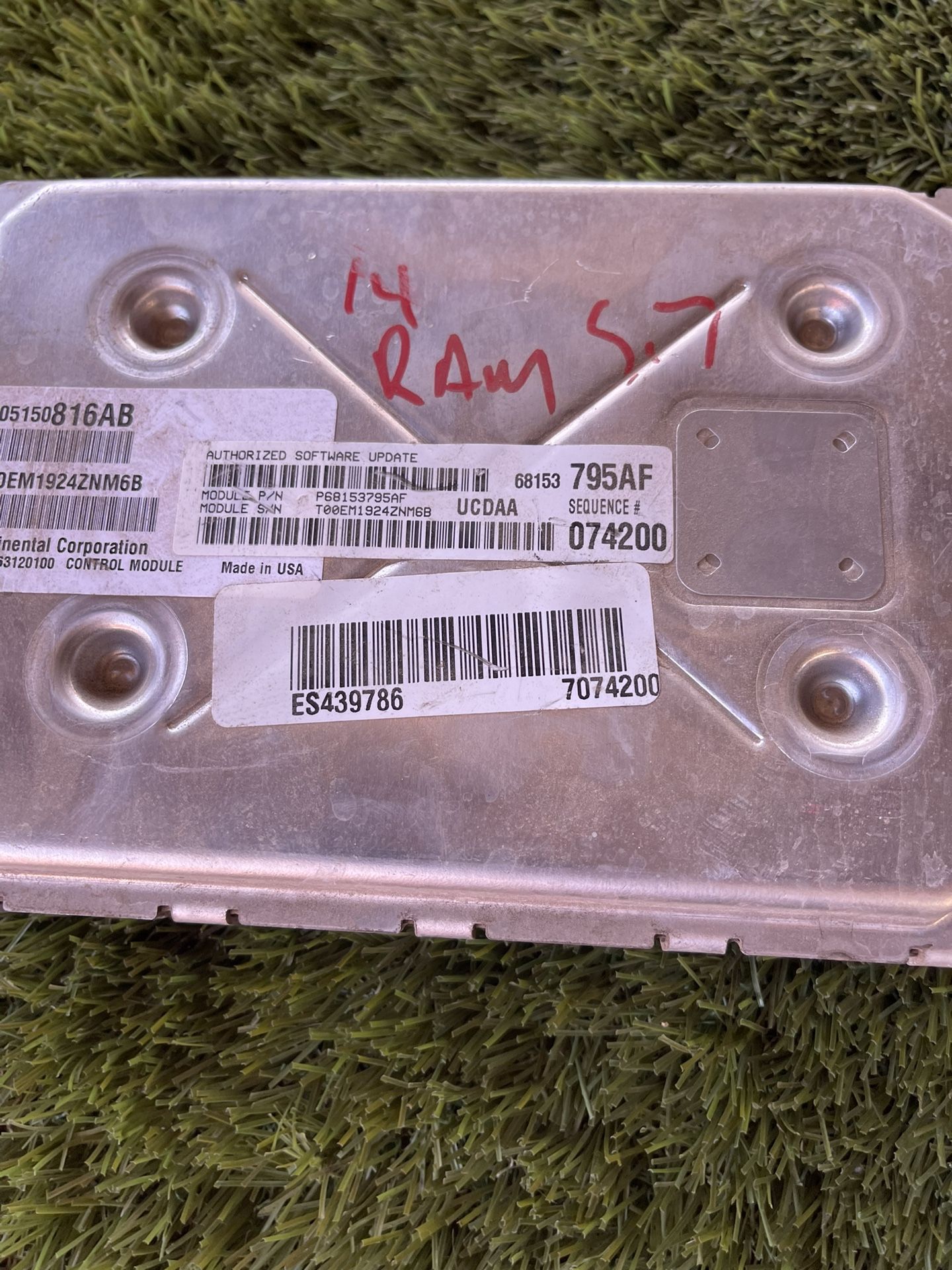 2014 Ram 1500 Engine control unit