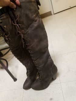 Girl boots with heel size 8