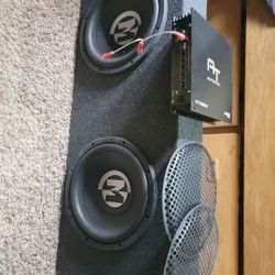 TWO 12" Subwoofers 