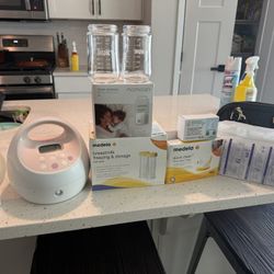 Breast Pump X2 And Supplies 