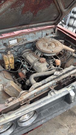 Holley, Edelbrock, Weber
