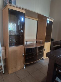 Wooden/glass entertainment center