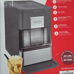 Frigidaire Nugget Ice Maker EFIC256, Countertop Nugget Ice Machine with Transparent Window, Nugget Ice Maker with 44 lbs. Capacity, Auto Self Cleaning