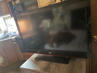 Desk and tv